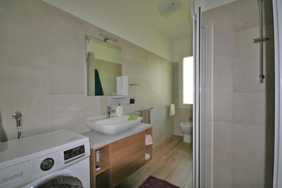 Ba - Villa Lucy - Single Villa - Lignano Sabbiadoro Bagian luar foto