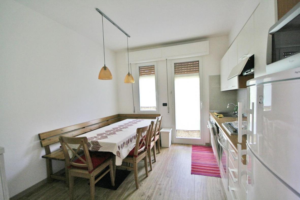 Ba - Villa Lucy - Single Villa - Lignano Sabbiadoro Bagian luar foto